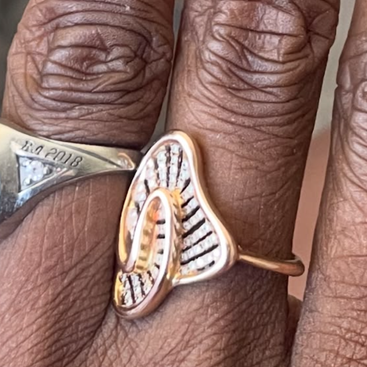 Custom ring order