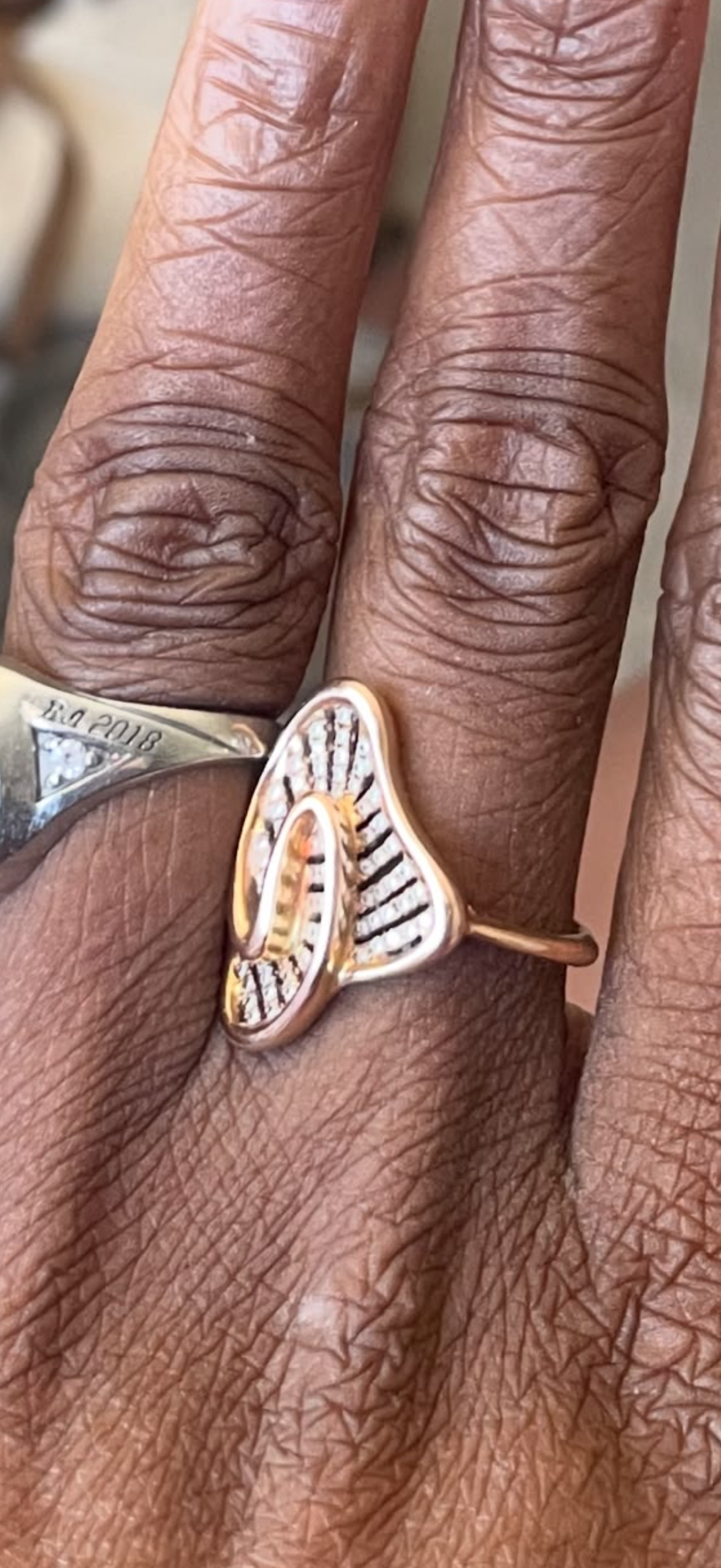 Custom ring order
