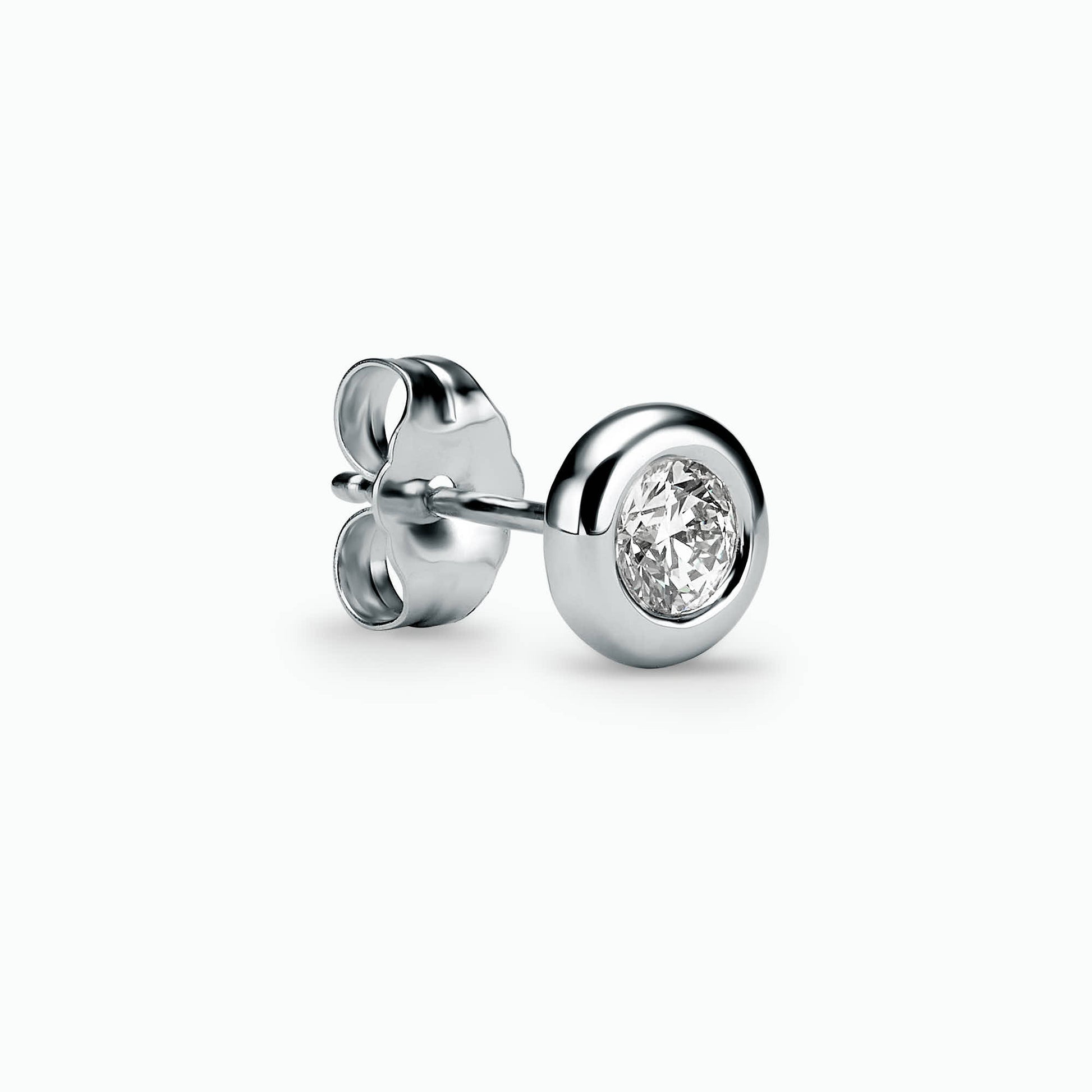 A Pair of 0.19Ct. J VS2 Brilliant cut Diamonds, mounted in