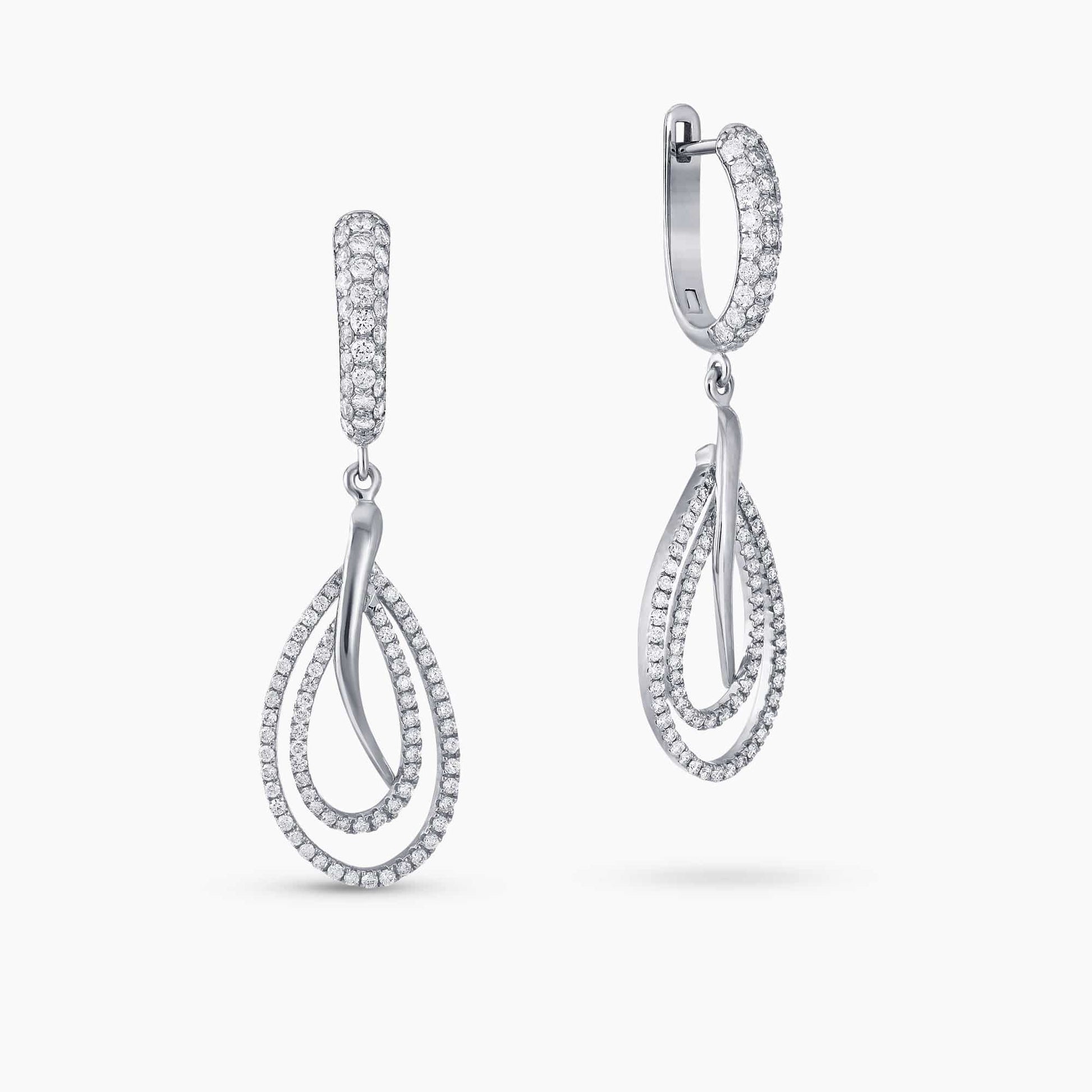 0.88Ct. Diamonds mounted in 14K White Gold Earrings