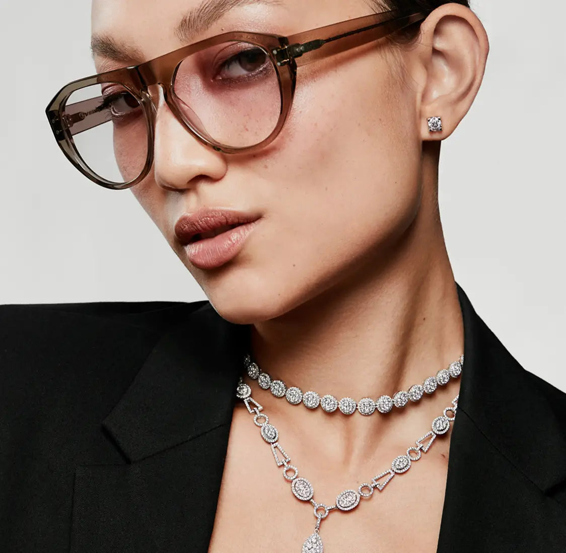 Caprice diamond jewelry — mobile hero